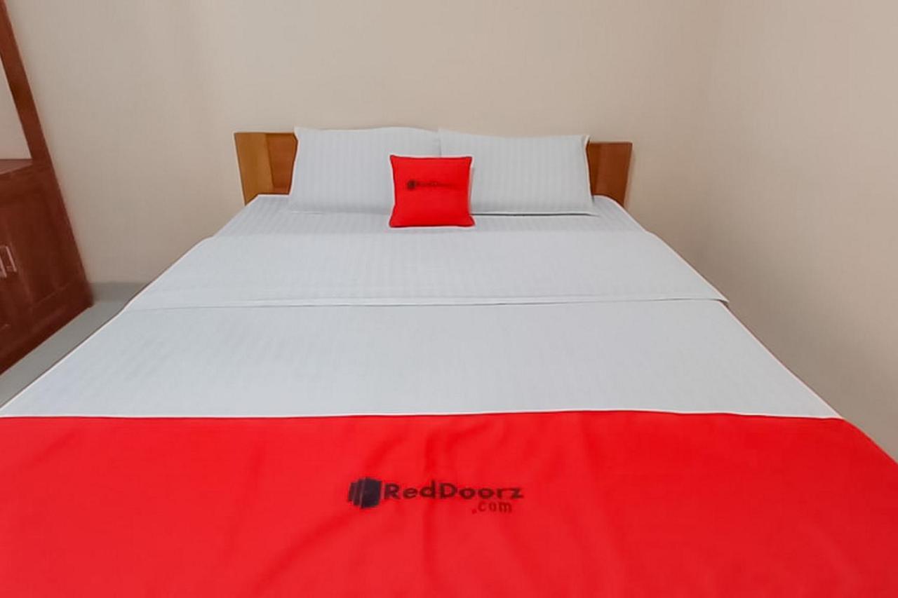 RedDoorz Syariah near Tugu Lampu Gentur Cianjur Hotel Bagian luar foto